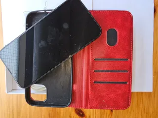 iPhone 14 Plus 256GB Medianoche