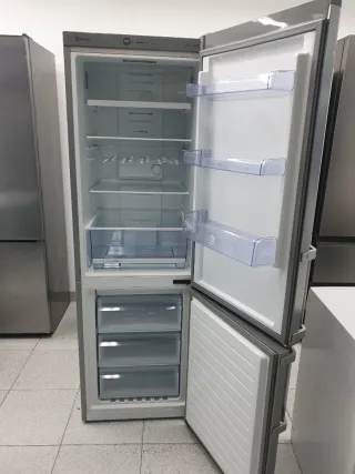 Nevera Combi Balay inox 1.85m con garantía
