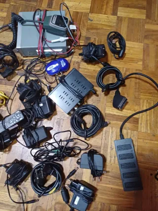 Lote Cables y Cargadores 50€