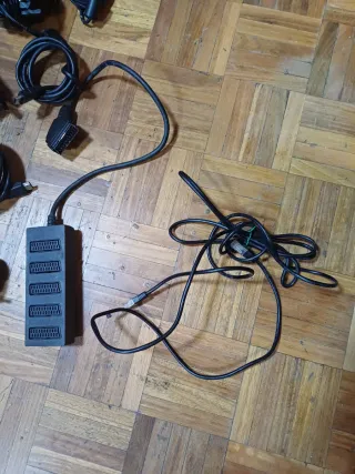 Lote Cables y Cargadores 50€