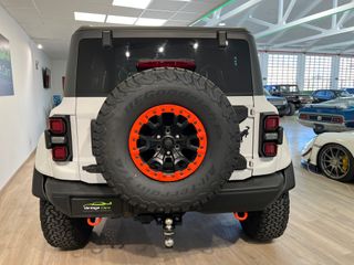 Ford Bronco RAPTOR 2024