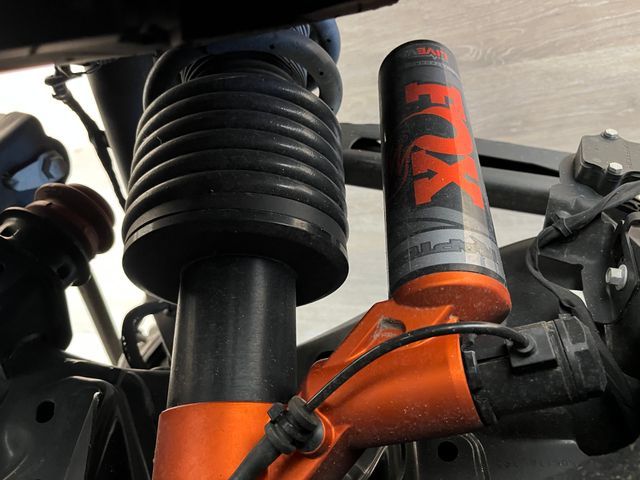 Ford Bronco RAPTOR 2024