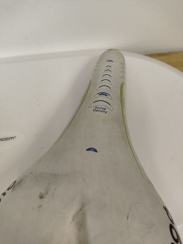 Sillín Prologo Scratch Pro Active Density