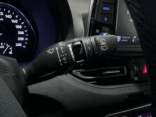 Hyundai i30 Klass SLX 1.5 DPI 110 5p