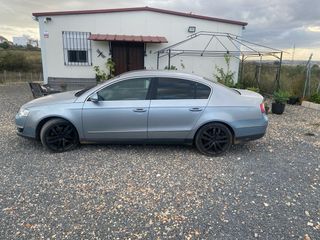 Volkswagen Passat 2006