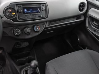 Toyota Yaris 2019 BUSSINES