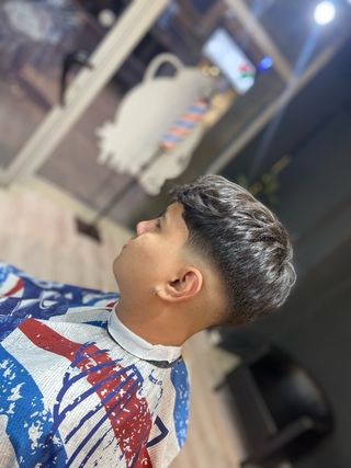 barbería a otro estilo con parking privado