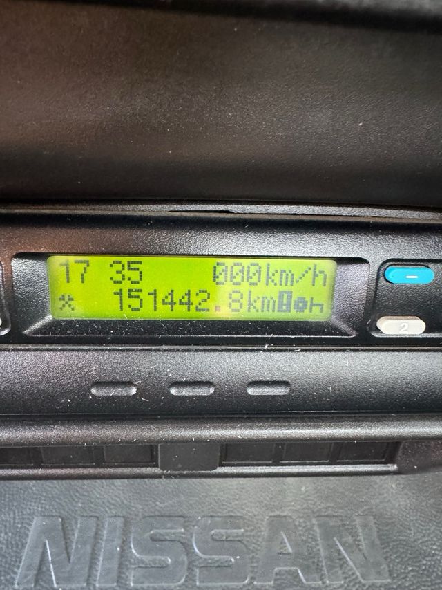 Camión Grúa y Volquete Nissan Atleon 210