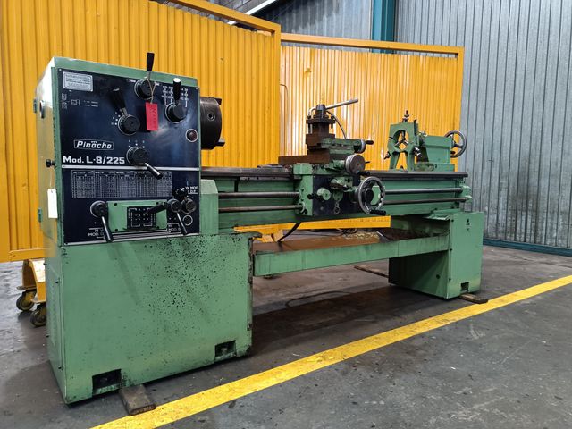 Torno Universal Pinacho Mod. L-8/225
