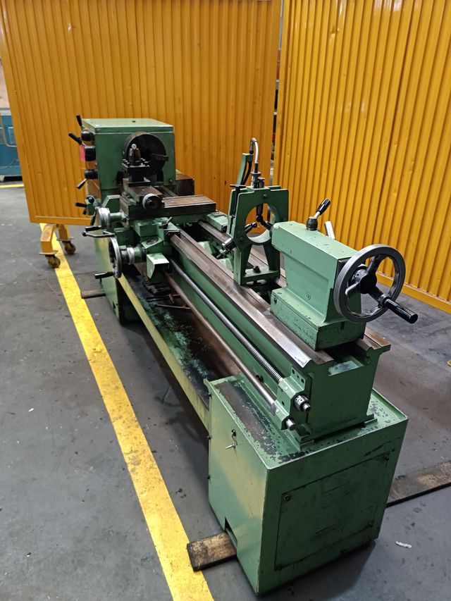 Torno Universal Pinacho Mod. L-8/225