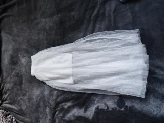 Falda blanca de tul