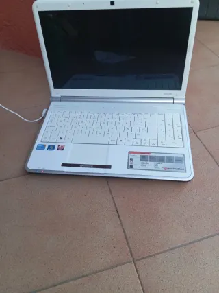 Packard Bell EasyNote TJ76 Portátil Blanco