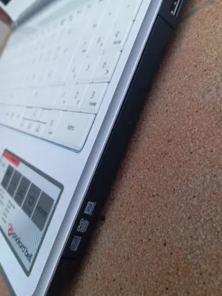 Packard Bell EasyNote TJ76 Portátil Blanco