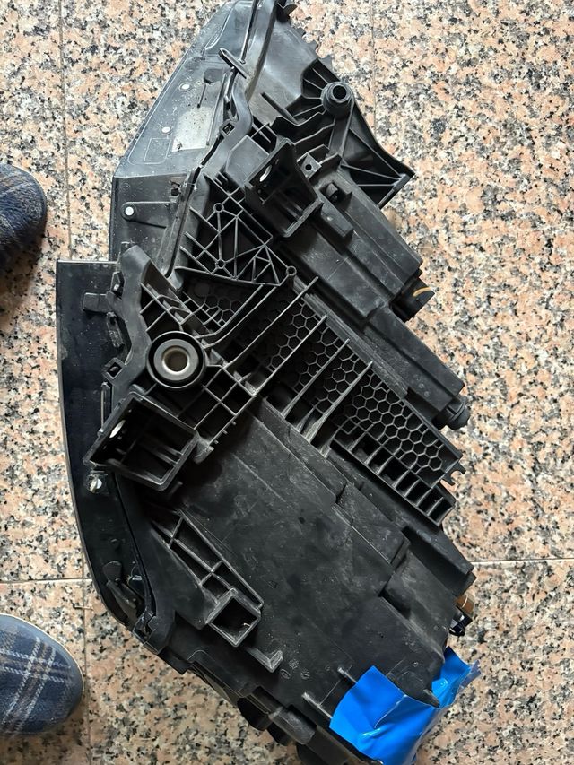 Faro Delantero Audi Q8