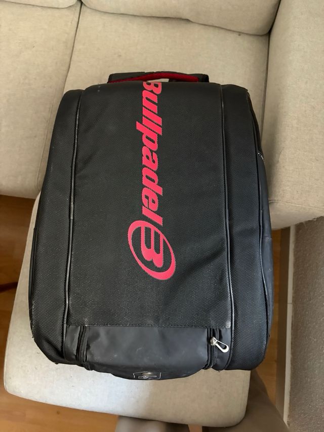 Paletero Bullpadel Vertex 03 Negro