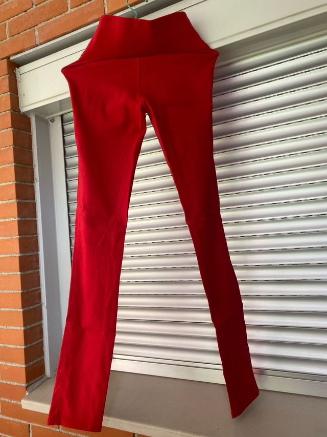 Pantalón Colombiano Levanta Glúteo Rojo