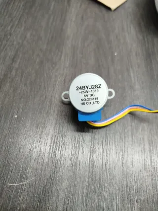 Motor paso a paso 24BYJ28Z 5V DC