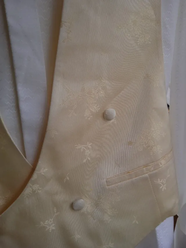 chaleco + camisa elegante para celebraciones