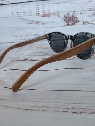 Gafas de Sol Madera Nogal Polarizadas