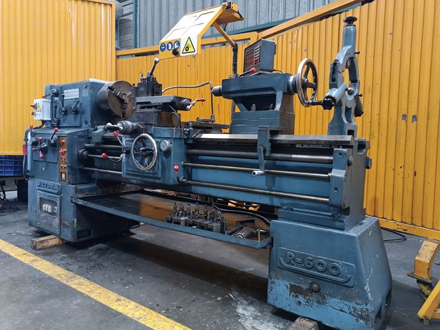 Torno Universal Victoria R-600