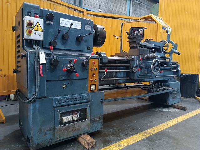 Torno Universal Victoria R-600