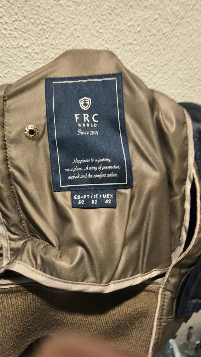 Chaqueta FRC WORLD acolchada hombre