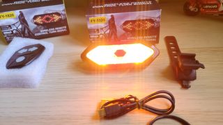 Set Luci E-Bike MTB/BMX con Frecce