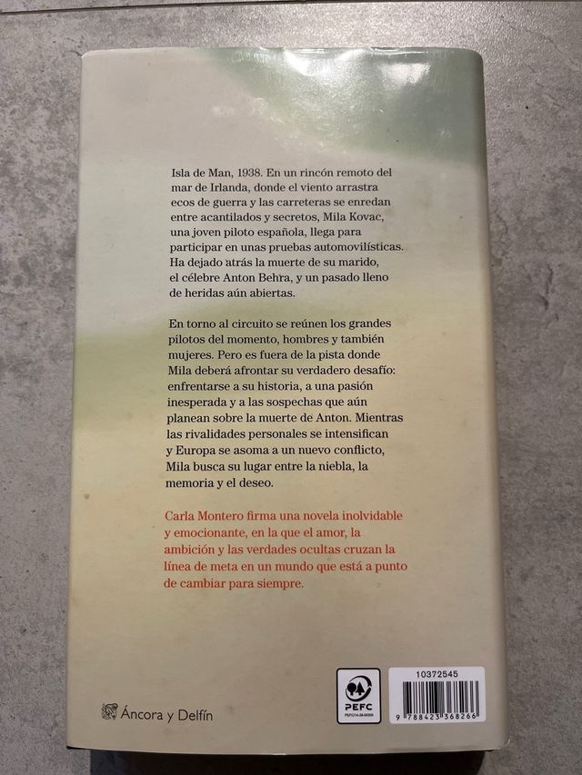 La dama de la niebla