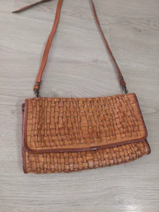 Borsa Campomaggi in pelle intrecciata