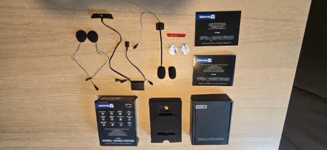 Intercomunicador Sharktooth