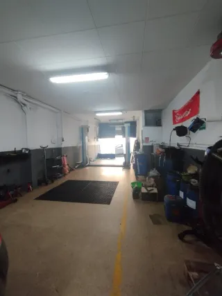 TRASPASO TALLER MECÁNICO EN SABADELL