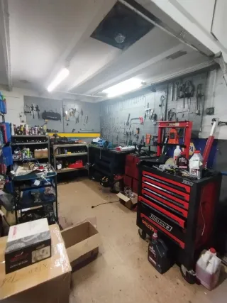 TRASPASO TALLER MECÁNICO EN SABADELL