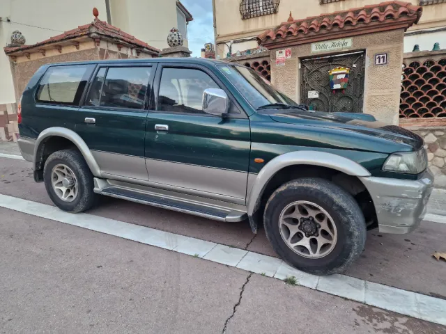 Mitsubishi Montero 1998