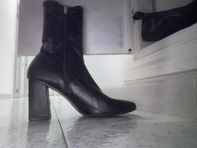 Botines negros tacón cuadrado