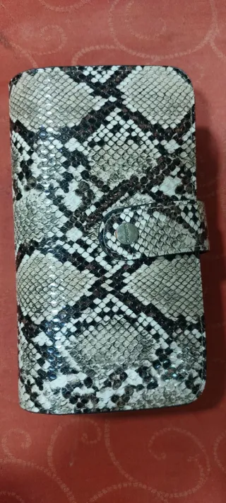 Monedero piel serpiente