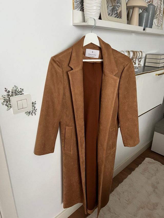 Abrigo largo marrón