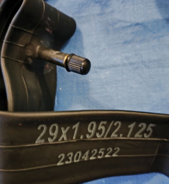 2 Cubiertas MTB 29 pulg. + 2 Cámaras Aire 29 pulg.