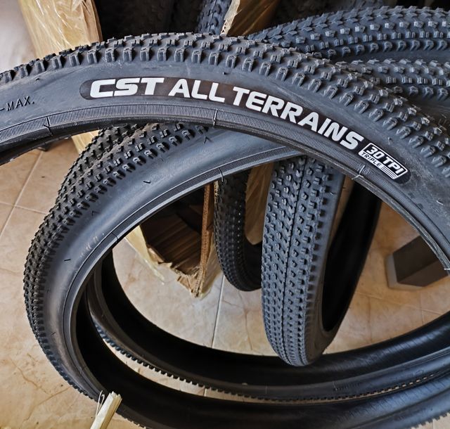 2 Cubiertas MTB 29 pulg. + 2 Cámaras Aire 29 pulg.