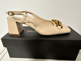 Zapatos Massimo Dutti Beige con Cadena Dorada