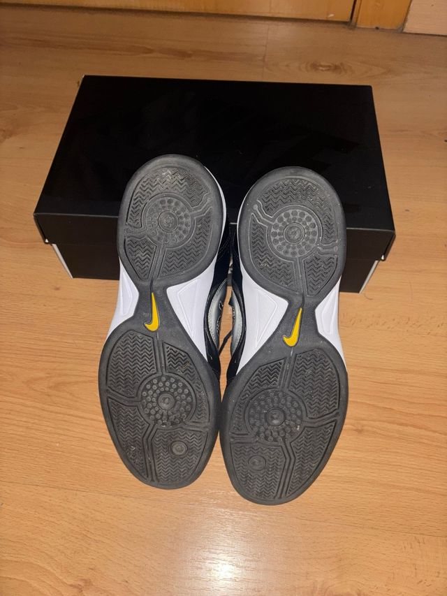 Nike Total 90 charol, talla 41