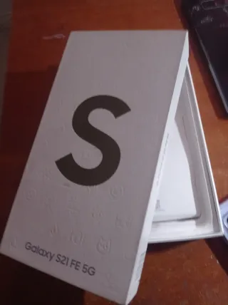 Scatola originale Samsung Galaxy S21 FE 5G
