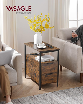 Tavolino con Stazione Ricarica