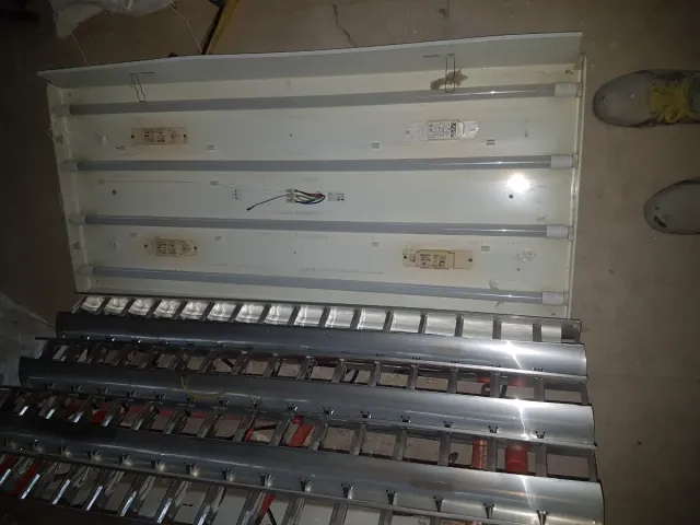 Fluorescente LED 2€  negociable por lote