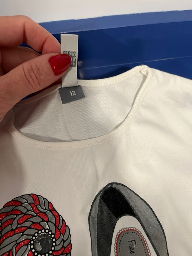 Camiseta blanca manga larga con estampado