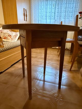 Mesa camilla de madera
