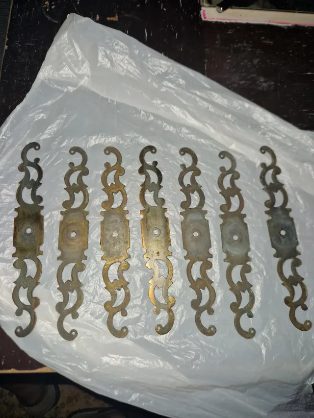 Herrajes antiguos decorativos