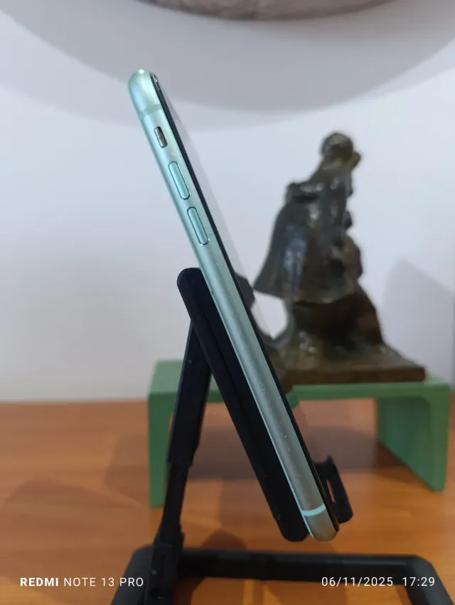 iPhone 11 64Gb Verde Agua