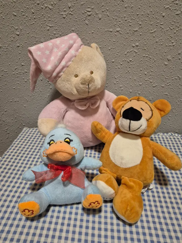 Peluche Oso Bebé Rosa con gorro y 2 más