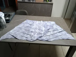 Sciarpa celeste e bianca