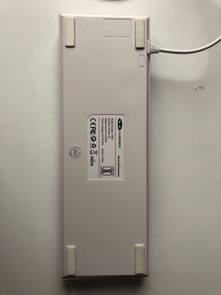 Teclado MageGee T891 60% Blanco